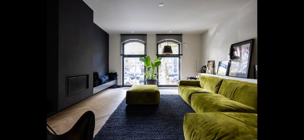 FANTASTISCH vloerkleed, Huis en Inrichting, Ophalen, Zwart, 200 cm of meer, Zo goed als nieuw
