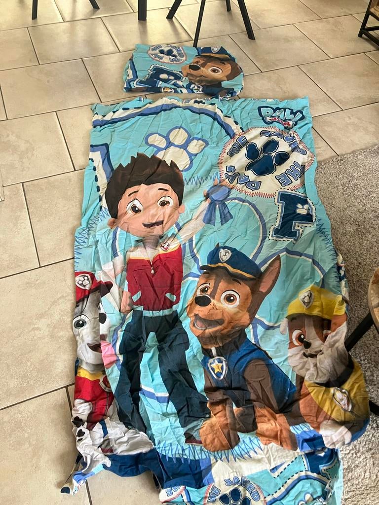 Dekbedovertrek paw patrol, Kinderen en Baby's, Kinderkamer | Beddengoed, Dekbedovertrek, Ophalen of Verzenden, Zo goed als nieuw