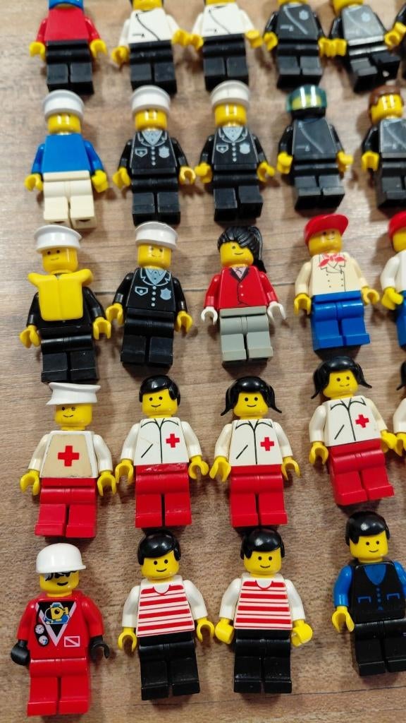 49  minifigures LEGO zip cop trn res enz..., Ophalen of Verzenden, Zo goed als nieuw, Losse stenen, Lego