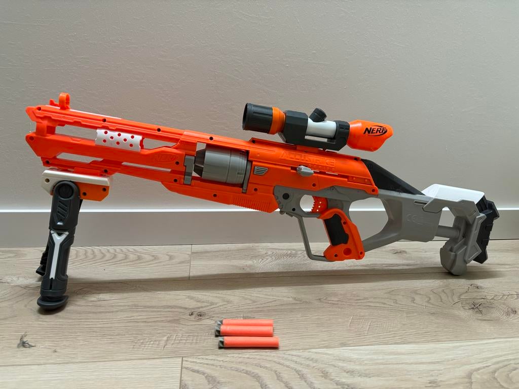 Nerf Guns met Magazijnen en Koppelstukken, Verzenden, Gebruikt