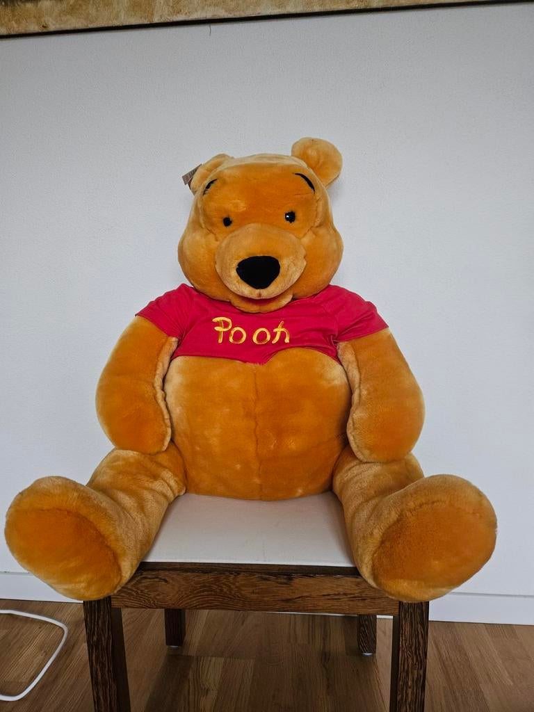 Reuze Winnie the Pooh knuffel - Disney Store, Verzamelen, Disney, Ophalen of Verzenden, Winnie de Poeh of vrienden, Nieuw, Knuffel