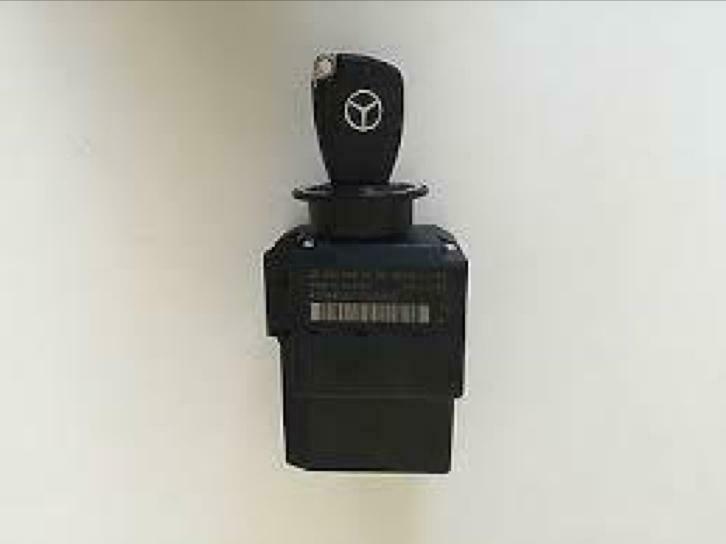 Mercedes W203 C-klasse EIS contactslot A2035450508, Ophalen of Verzenden, Gebruikt, Mercedes-Benz