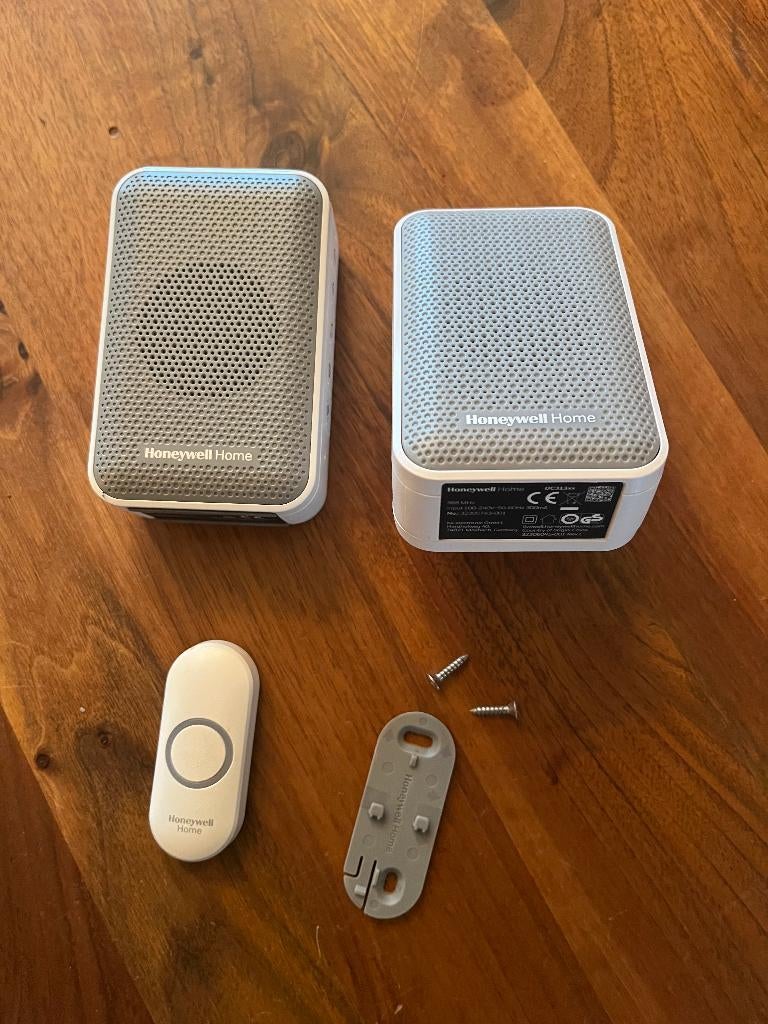 Plug-in deurbel | Honeywell Draadloos, 2 ontv., 150 meter, Huis en Inrichting, Deurbellen, Ophalen of Verzenden, Zo goed als nieuw