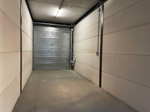 Garagebox / opslagunit in Helmond Direct Beschikbaar