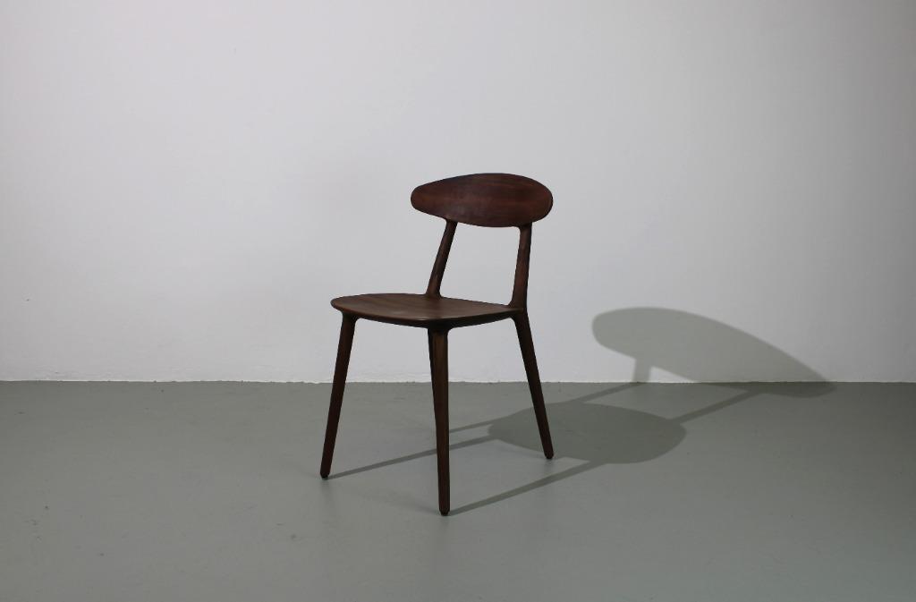 10 Artisan WU stoelen, Europees walnoot, volledig hout, Huis en Inrichting, Stoelen, Ophalen, Bruin, Nieuw, Vijf, Zes of meer stoelen