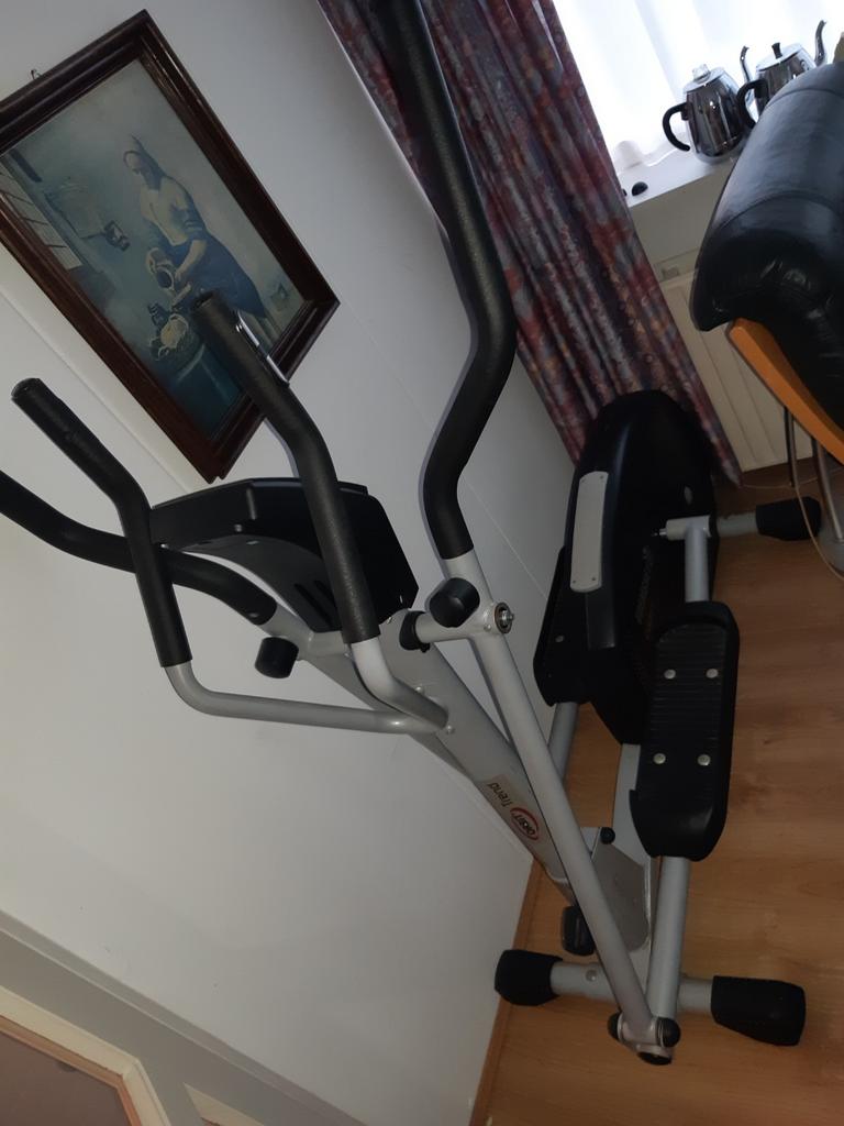 Crosstrainer Orbit Trend professioneel fitnessapparatuur, Sport en Fitness, Fitnessapparatuur, Zo goed als nieuw, Crosstrainer
