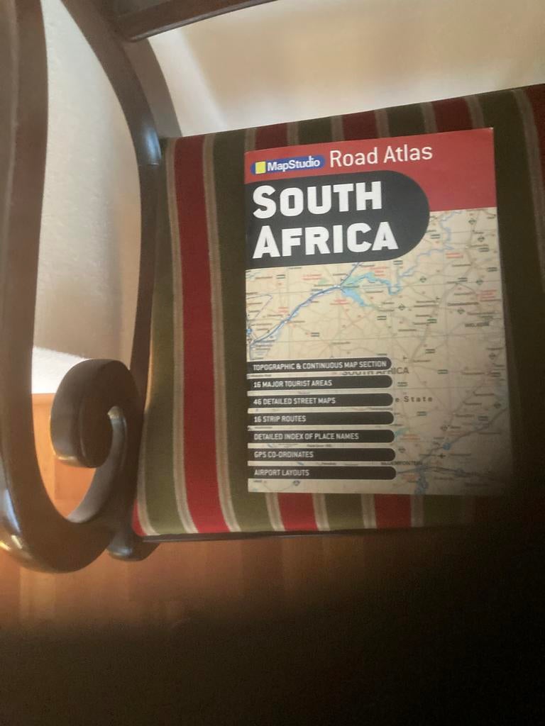 Zuid-Afrika wegenkaart van 100 bladzijden,, Boeken, Reisgidsen, Overige merken, Afrika, Ophalen of Verzenden, Zo goed als nieuw