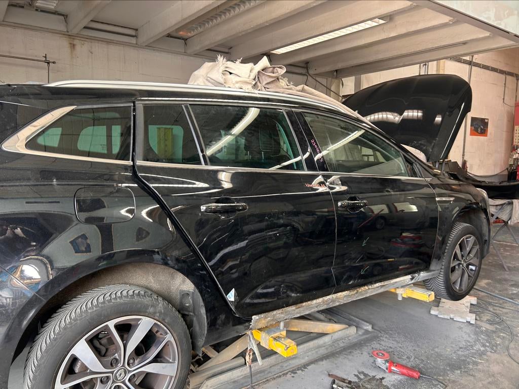Renault megane 4 estate voor achter ruit raam mechanisme, Ophalen of Verzenden, Gebruikt, Renault
