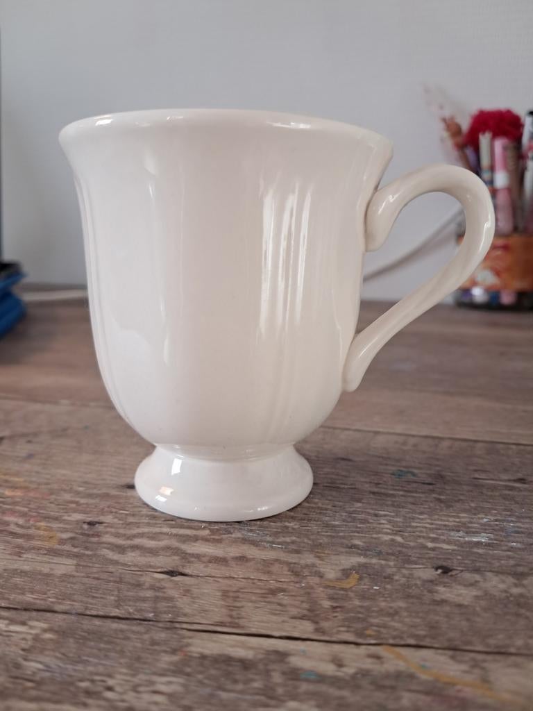 Wedgwood Servies - Koffie, Thee, Melkkannetjes, Gebruikt, Ophalen of Verzenden, Wedgwood, Kop(pen) en/of Schotel(s)