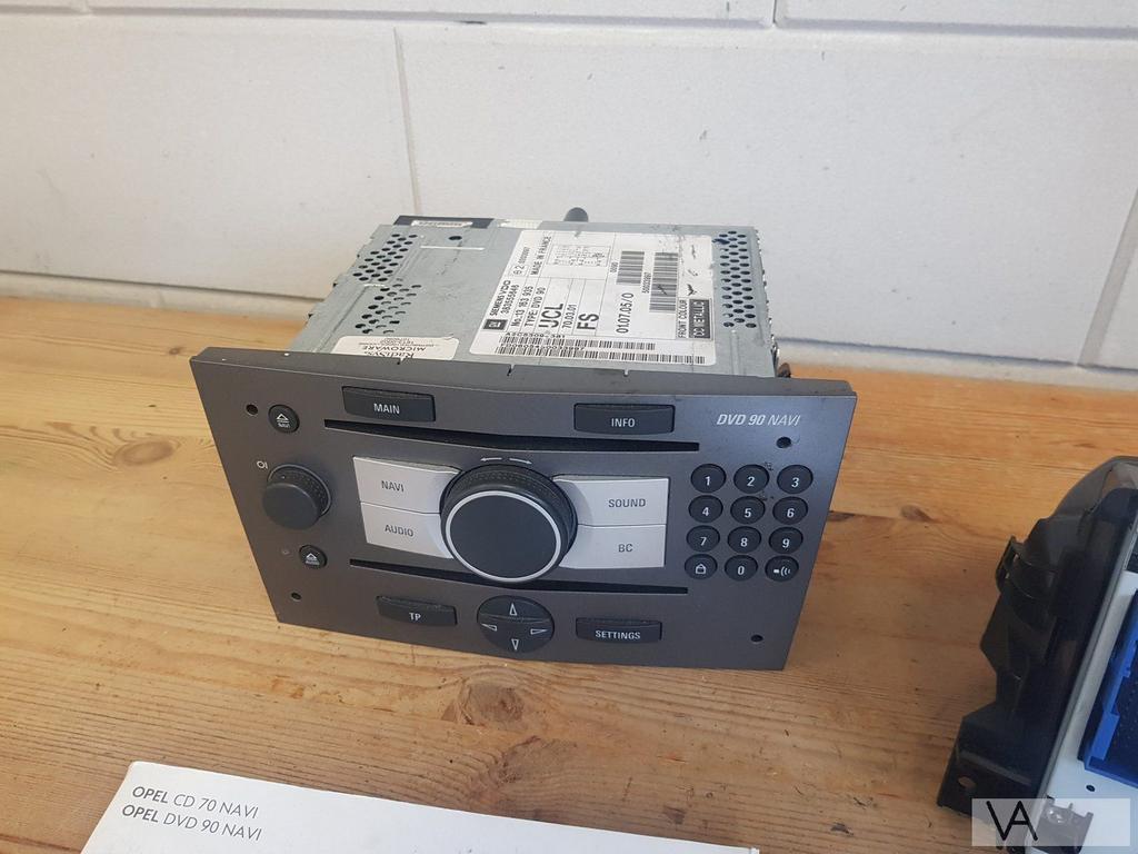Opel Astra H / Zafira B dvd90 navigatie radio 13163935 €100, Ophalen of Verzenden, Gebruikt, Opel