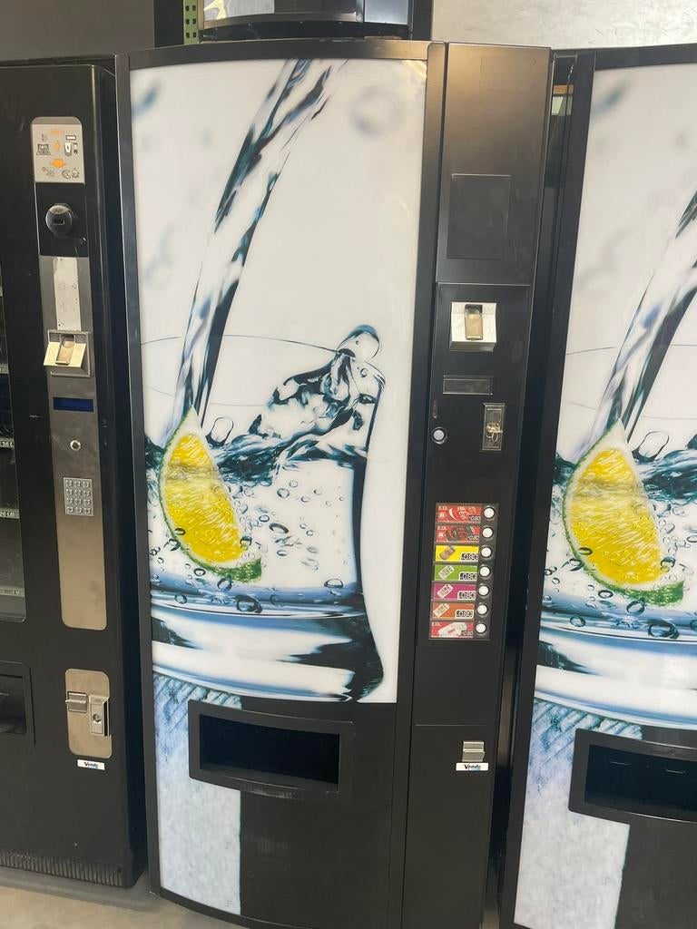 Vendo Frisdrank automaat. Praktische nieuw., Verzamelen, Automaten | Overige, Zo goed als nieuw, Ophalen