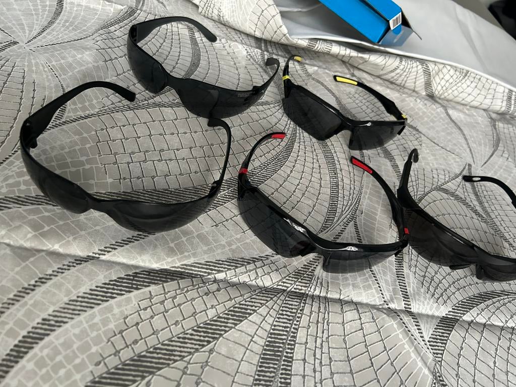 Zonnebrillen - Diverse merken en kleuren, Overige merken, Gebruikt, Zonnebril, Zwart