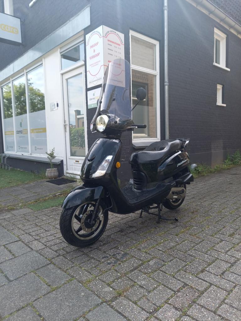 Sym Fiddle 2, Fietsen en Brommers, Scooters | Aprilia, Zo goed als nieuw, Overige modellen, Maximaal 25 km/u, Benzine, Ophalen