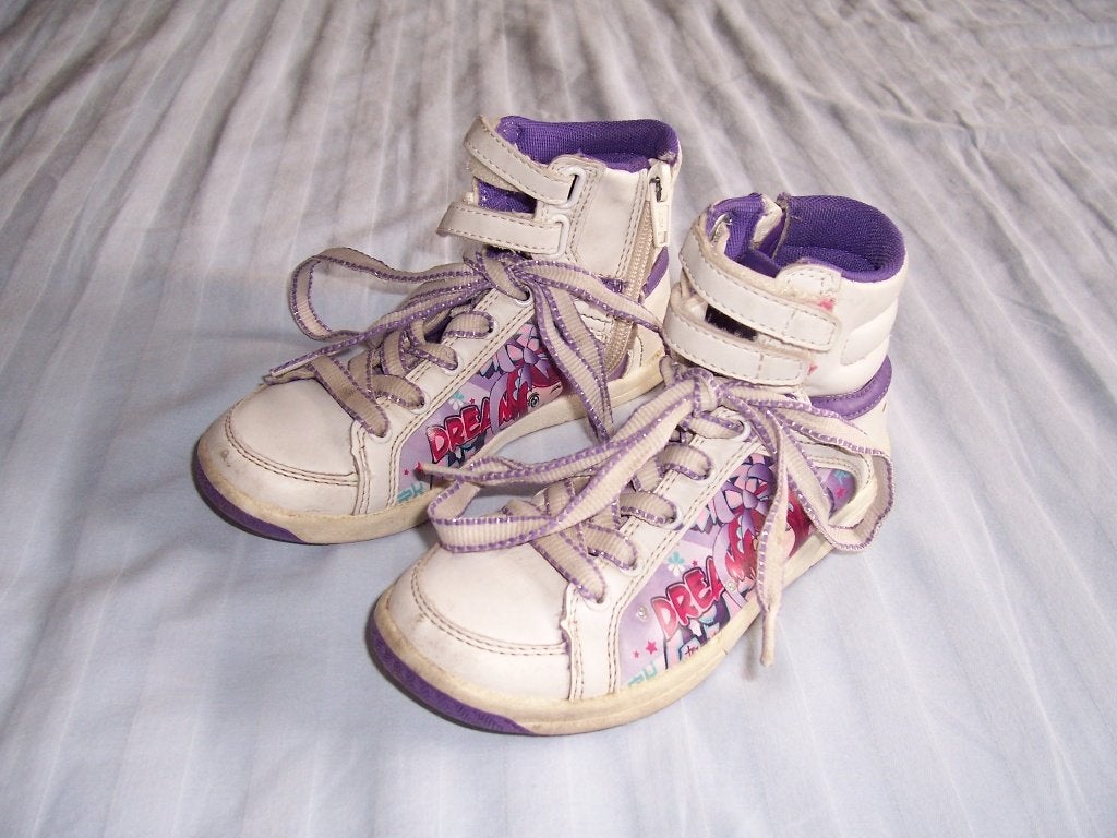 Schoenen maat 29 met soort Winx embleem, Gebruikt, Meisje, Schoenen, Ophalen of Verzenden