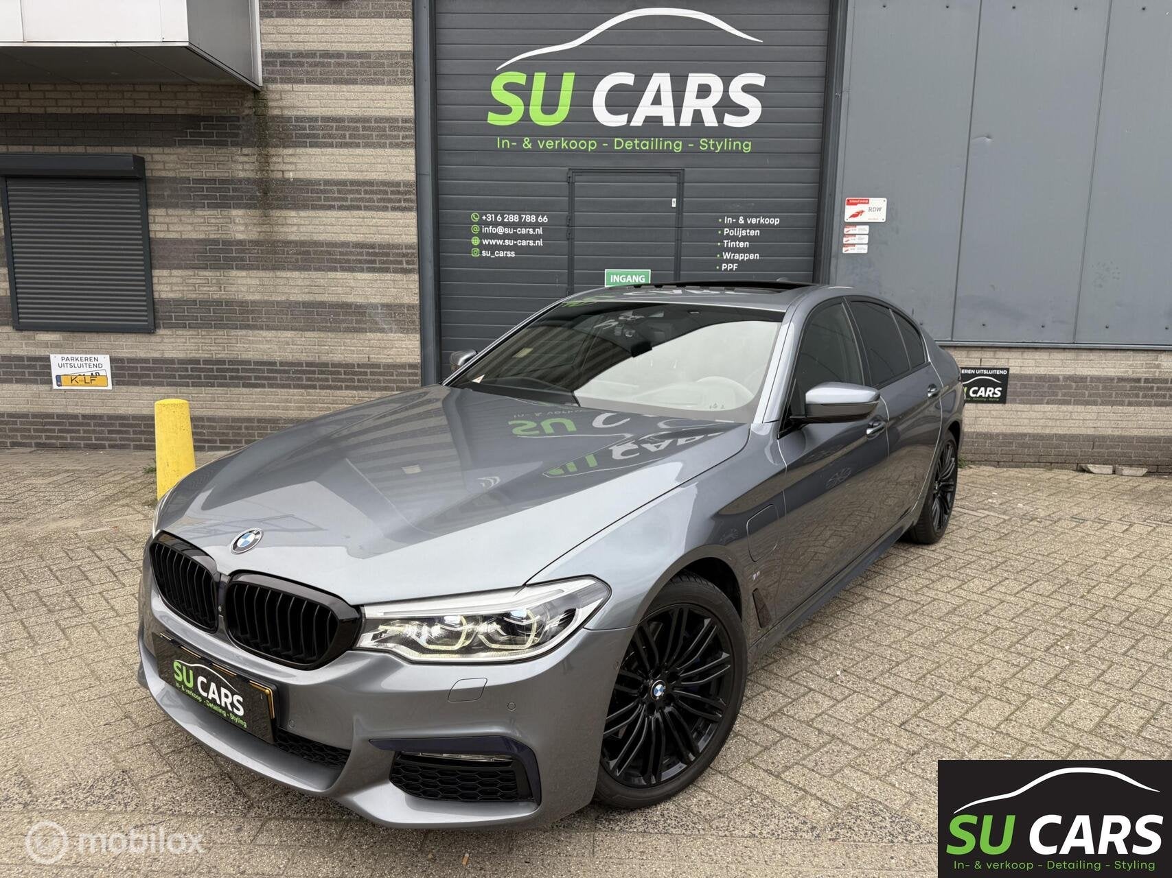 BMW 5-serie 530e High Executive|PANO|Head-Up|BlindSpot|360, Auto's, Automaat, 1998 cc, Achterwielaandrijving, Gebruikt