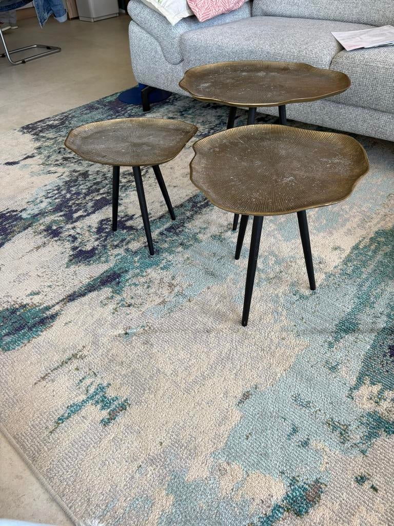 Te koop 3 koperkleurige metalen tafeltjes., Ophalen, Minder dan 50 cm, Gebruikt, 50 tot 100 cm
