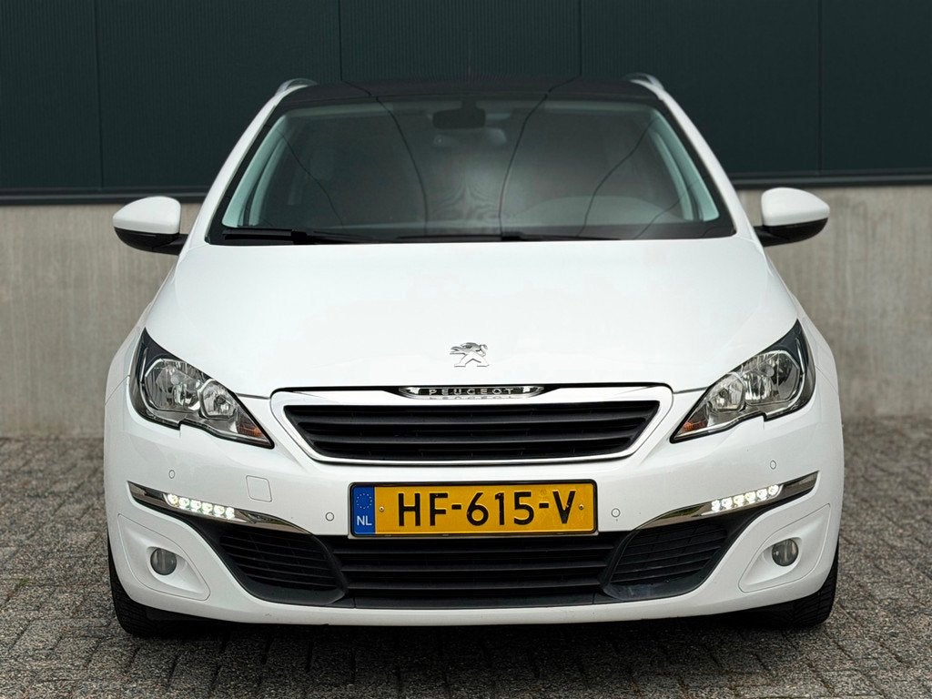 Peugeot 308 SW 1.2 PureTech Style PANO/PDC/NAVI/ISOFIX | NET, Auto's, Peugeot, Stof, Gebruikt, 1199 cc, 1165 kg