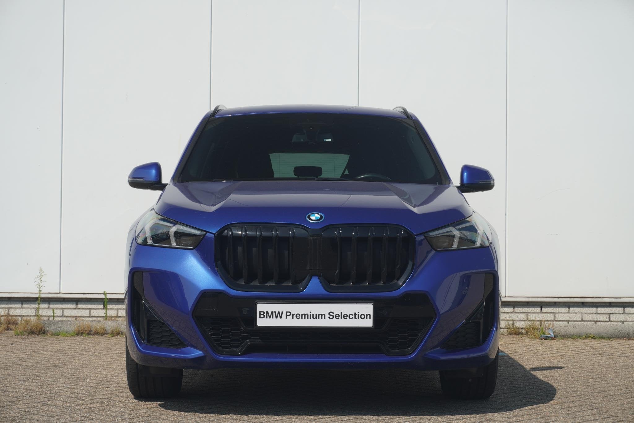 BMW X1 xDrive25e M Sport | Trekhaak | Stoelverwarming | Comf, Auto's, Stof, Gebruikt, Blauw, 105 min