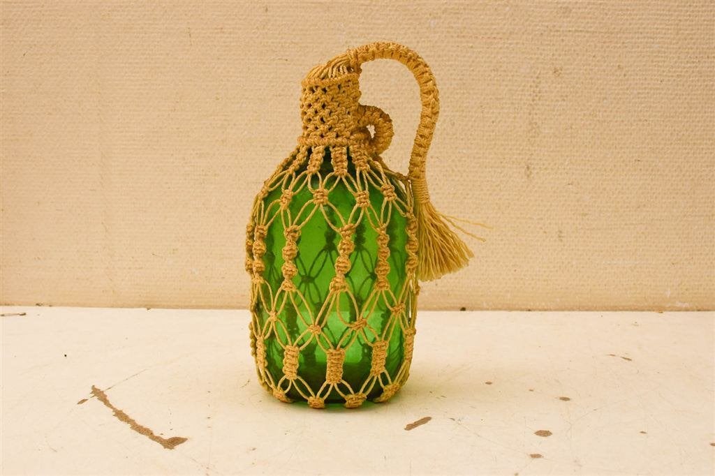 Fles met touw 48283, Gebruikt, Ophalen of Verzenden, Bord(en), Overige stijlen