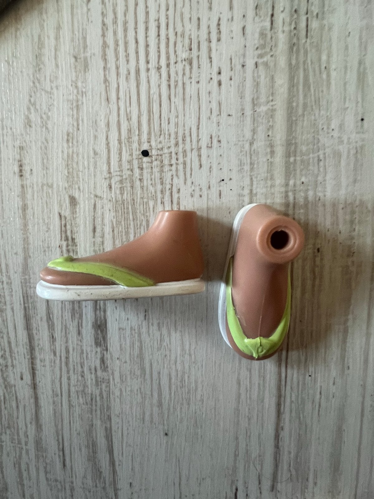 Bratz poppen schoenen - bruine sandalen, Verzenden, Gebruikt, Overige typen
