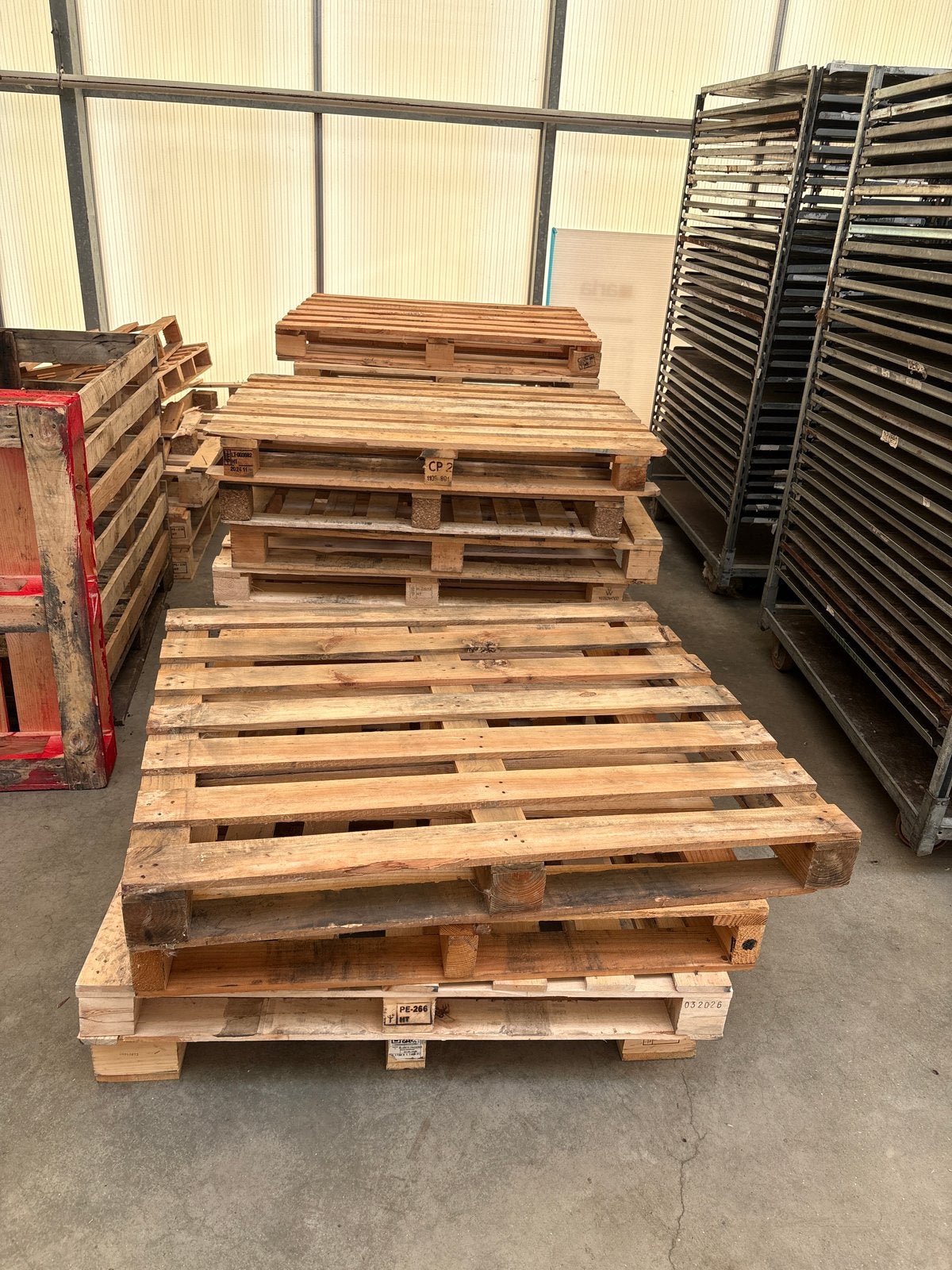 Diverse gebruikte pallets diverse maten in Aalsmeer, Doe-het-zelf en Verbouw, Ophalen, Gebruikt, 50 mm of meer, Pallet