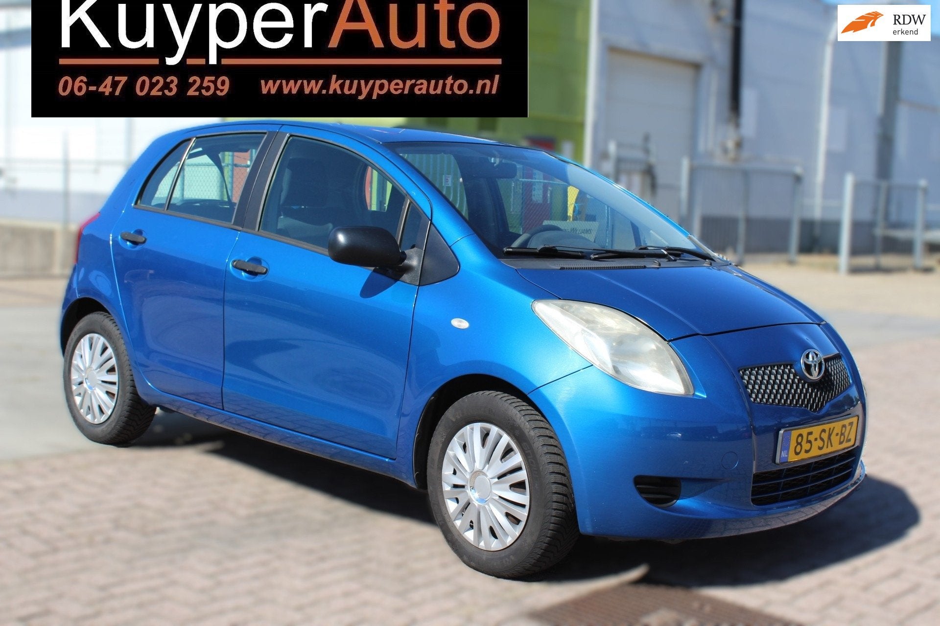 Toyota Yaris 1.3 VVTi Terra 5 drs airco, Auto's, Toyota, Voorwielaandrijving, 4 cilinders, Blauw, Origineel Nederlands