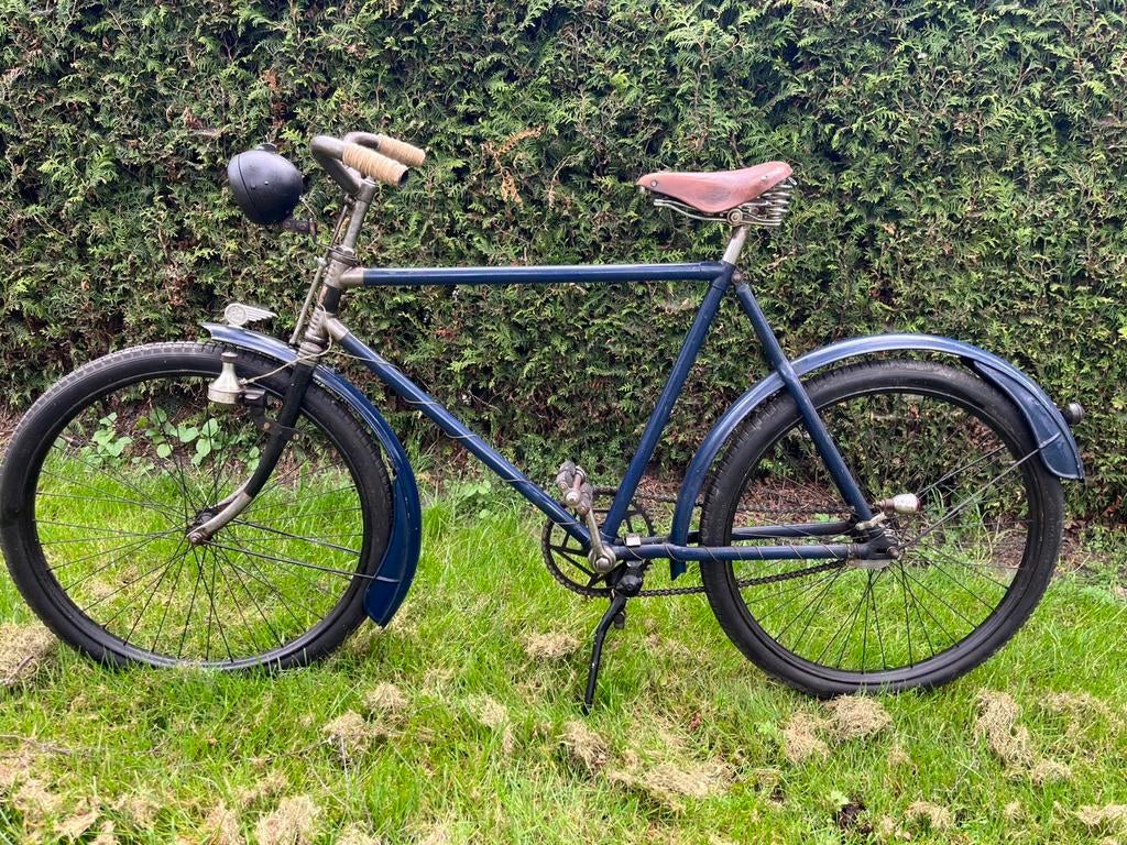 Achilles rijwiel met 26” wielen uit Tsjechië., Fietsen en Brommers, 55 tot 59 cm, Ophalen, Terugtraprem, Jaren '30