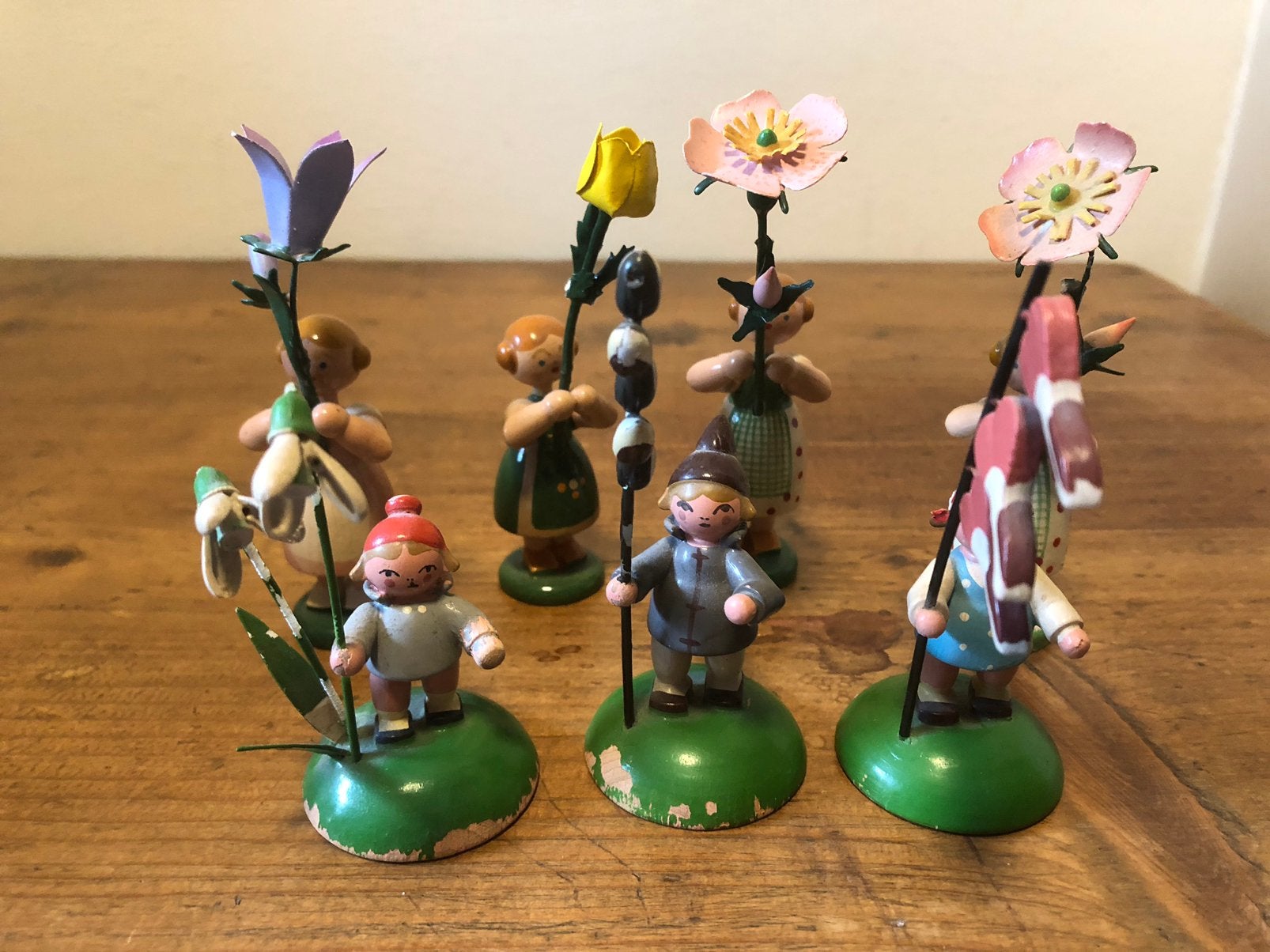 7 erzgebirge blumenmadchen., Ophalen of Verzenden, Gebruikt