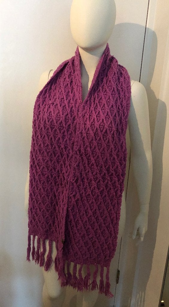 Protest shawl sjaal fuchsia roze gebreid breisel, Kleding | Dames, Verzenden, Zo goed als nieuw, Maat 46/48 (XL) of groter, Sjaal