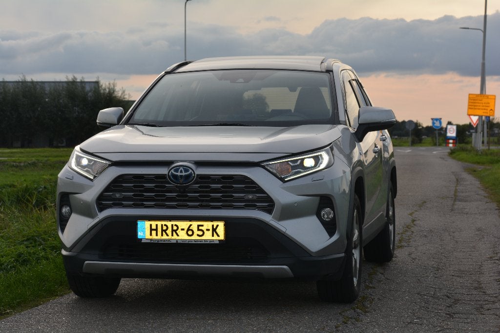 FULL OPTION! Toyota Rav4 2.5 Hybrid 222pk 4WD, Automaat, Dealer onderhouden, Zwart, 4 cilinders