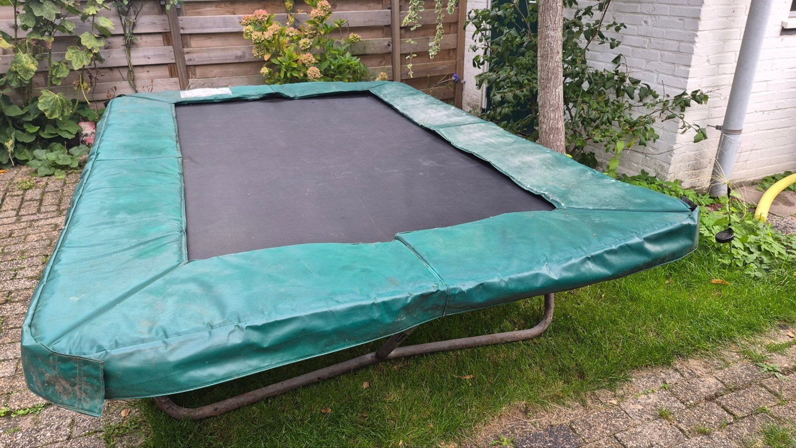 Avyna trampoline 1.9m x 2.75m - Gebruikt, Ophalen of Verzenden, Gebruikt