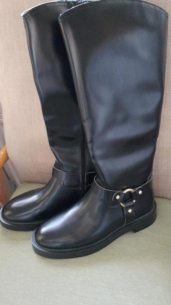 Hoge platte zwarte laarzen dames laars NIEUW 38, Hoge laarzen, H&M, Zwart, Nieuw
