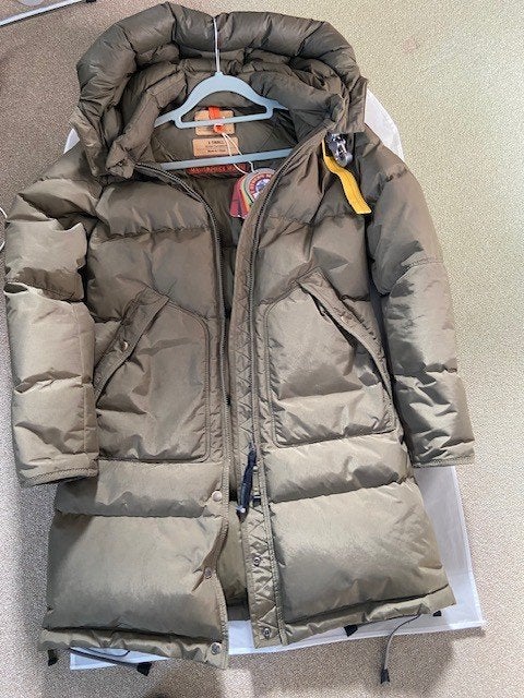 Parajumper long bear parka woman mt. XS nieuw, Kleding | Dames, Verzenden, Parajumpers, Zo goed als nieuw, Maat 34 (XS) of kleiner