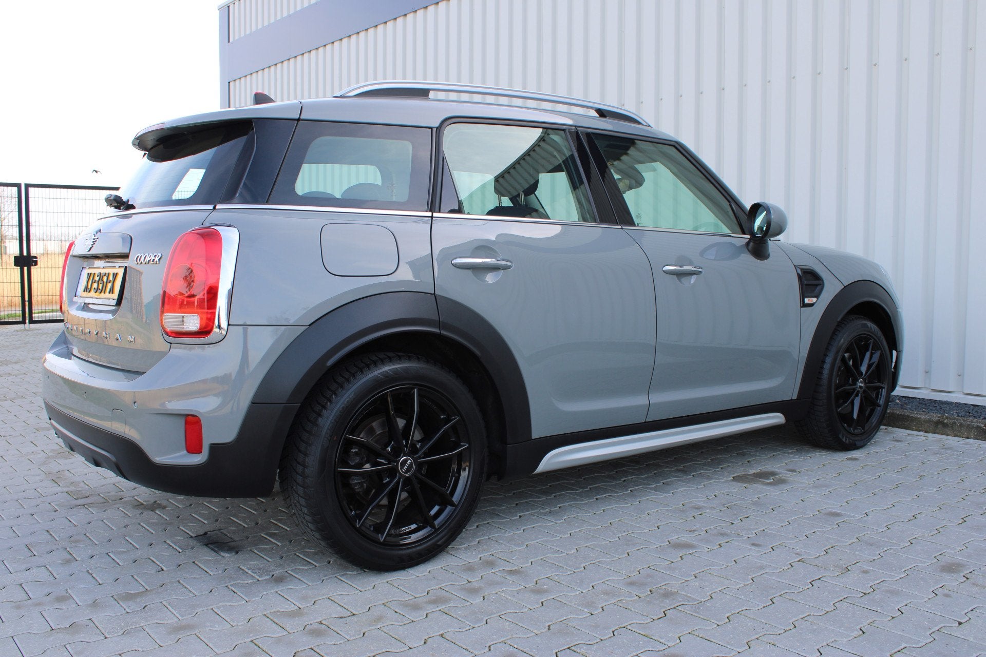 MINI Countryman 1.5 Cooper Dutch Made Edition | Incl. 12 maa, 12 maanden, Countryman, Origineel Nederlands, 3 cilinders