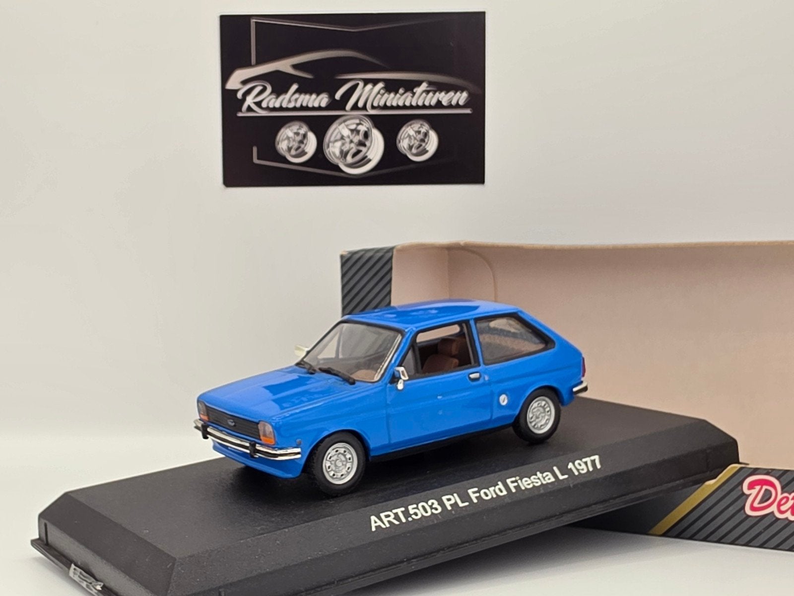 Ford fiesta L 1977 - Blauw - 1:43 Detailcars, Auto, Detailcars, Ophalen of Verzenden, Zo goed als nieuw