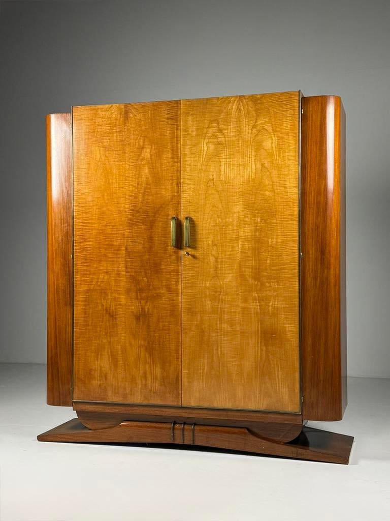 Art Deco kast 1930, Ophalen