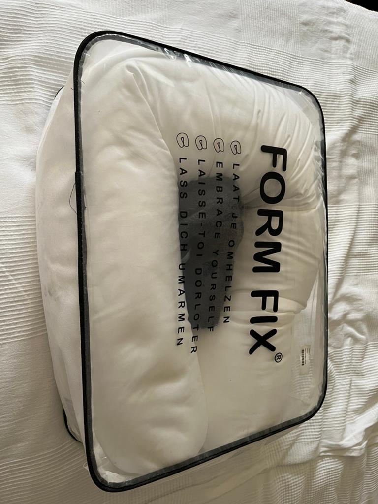 Form Fix kussen, Overige maten, Wit, Ophalen of Verzenden, Zo goed als nieuw