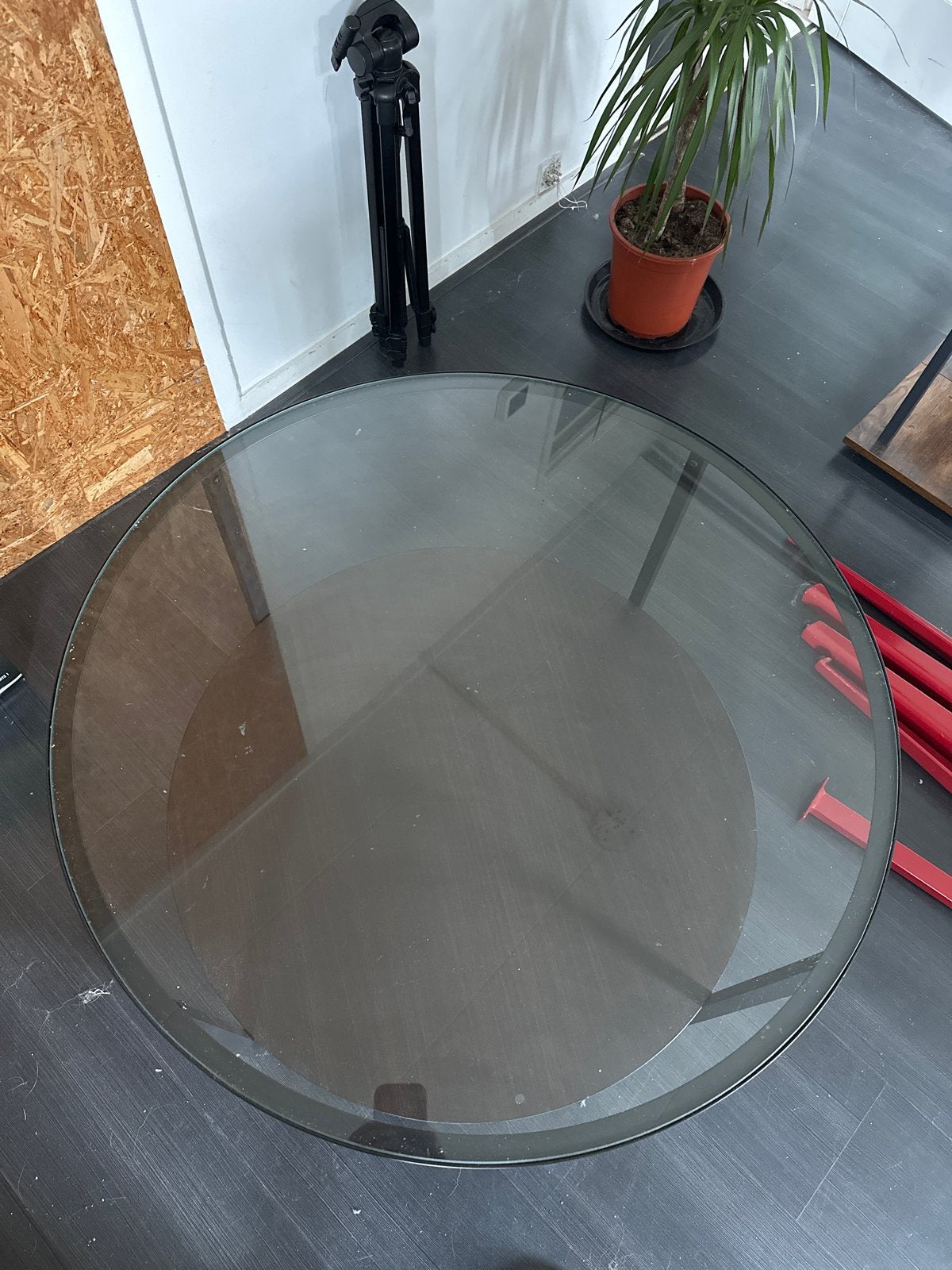 MOET WEG: Ronde glazen salontafel, Ophalen, Gebruikt, Rond, 50 tot 100 cm