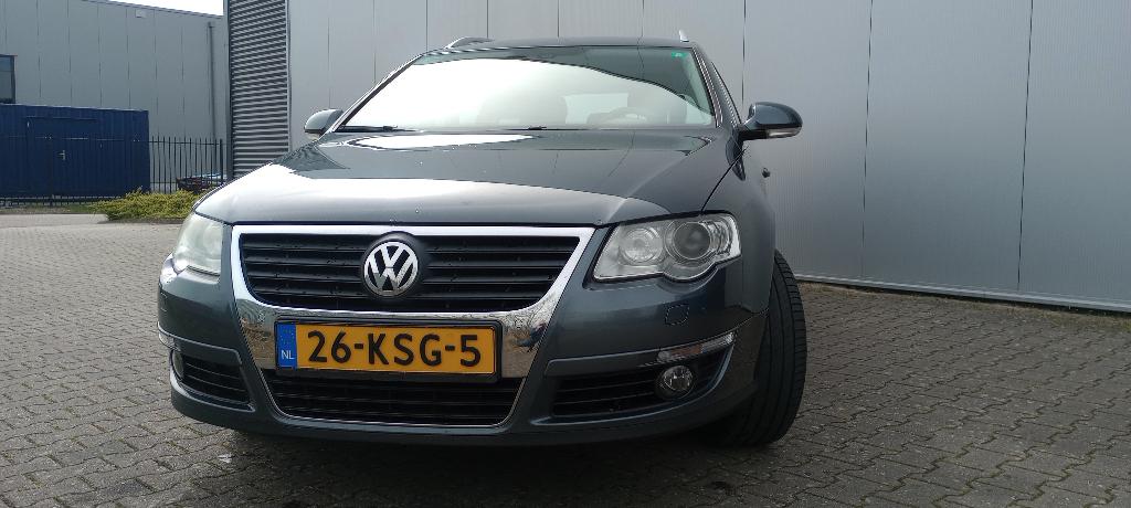 Volkswagen Passat 1.8 TSI 118KW Variant 2010 Grijs, Auto's, Euro 5, Stof, 4 cilinders, 160 pk