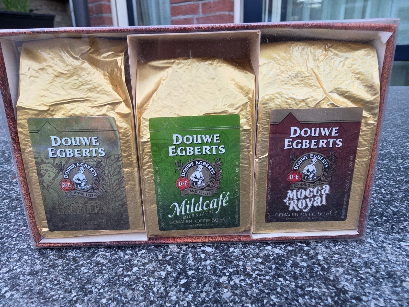 Douwe Egberts Koffie pakket - Excellent, Mildcafé, Mocc, Overige typen, Nieuw, Ophalen of Verzenden, Meerkleurig