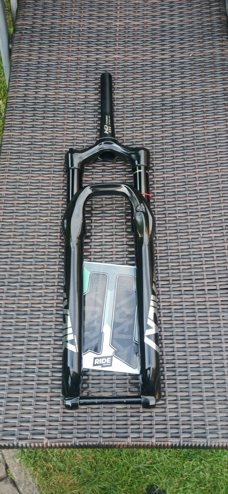 RockShox yari 150mm, Ophalen of Verzenden, Zo goed als nieuw, Rockshox, Voorvork