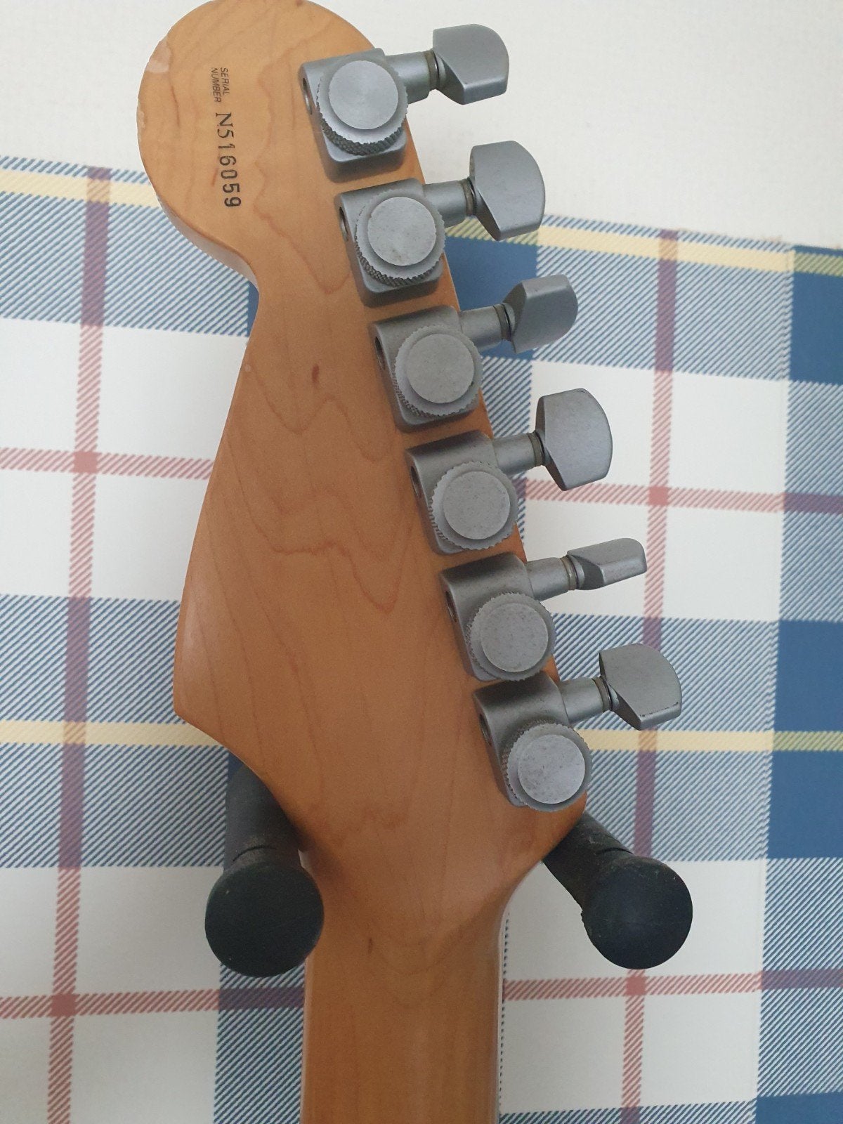Foto 5 van Fender Stratocaster plus de luxe toploader