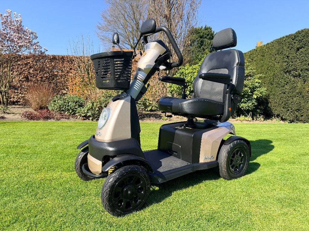 Scootmobiel Galaxy Plus-4, Zo goed als nieuw, 16 km/u of meer, 46 km of meer, Ophalen
