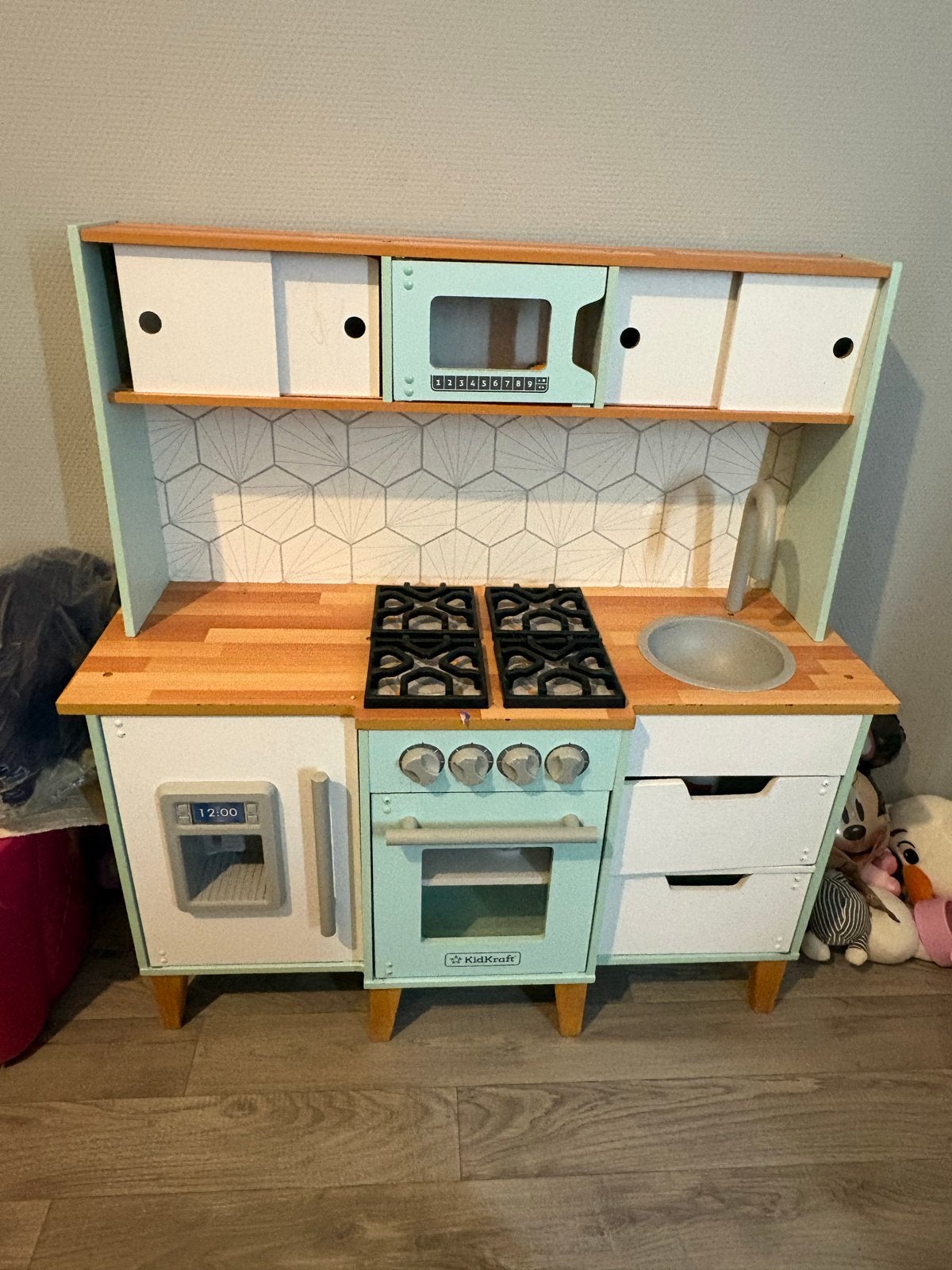 KidKraft Speelkeuken met Oven en Magnetron, Ophalen of Verzenden, Gebruikt, Meubelstuk of Keukentje