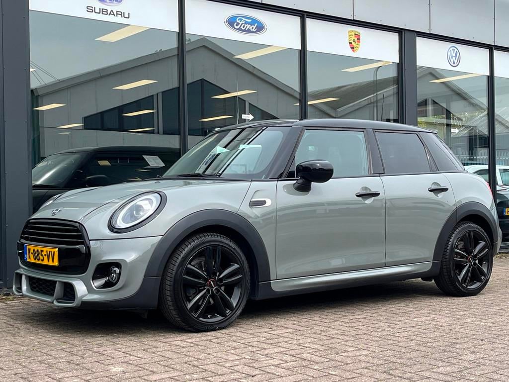 Mini Mini 1.5 Cooper AUTOMAAT | Dalston Edition | John Coope, Auto's, Mini, Gebruikt, Euro 6, Automatische klimaatregeling, Origineel Nederlands