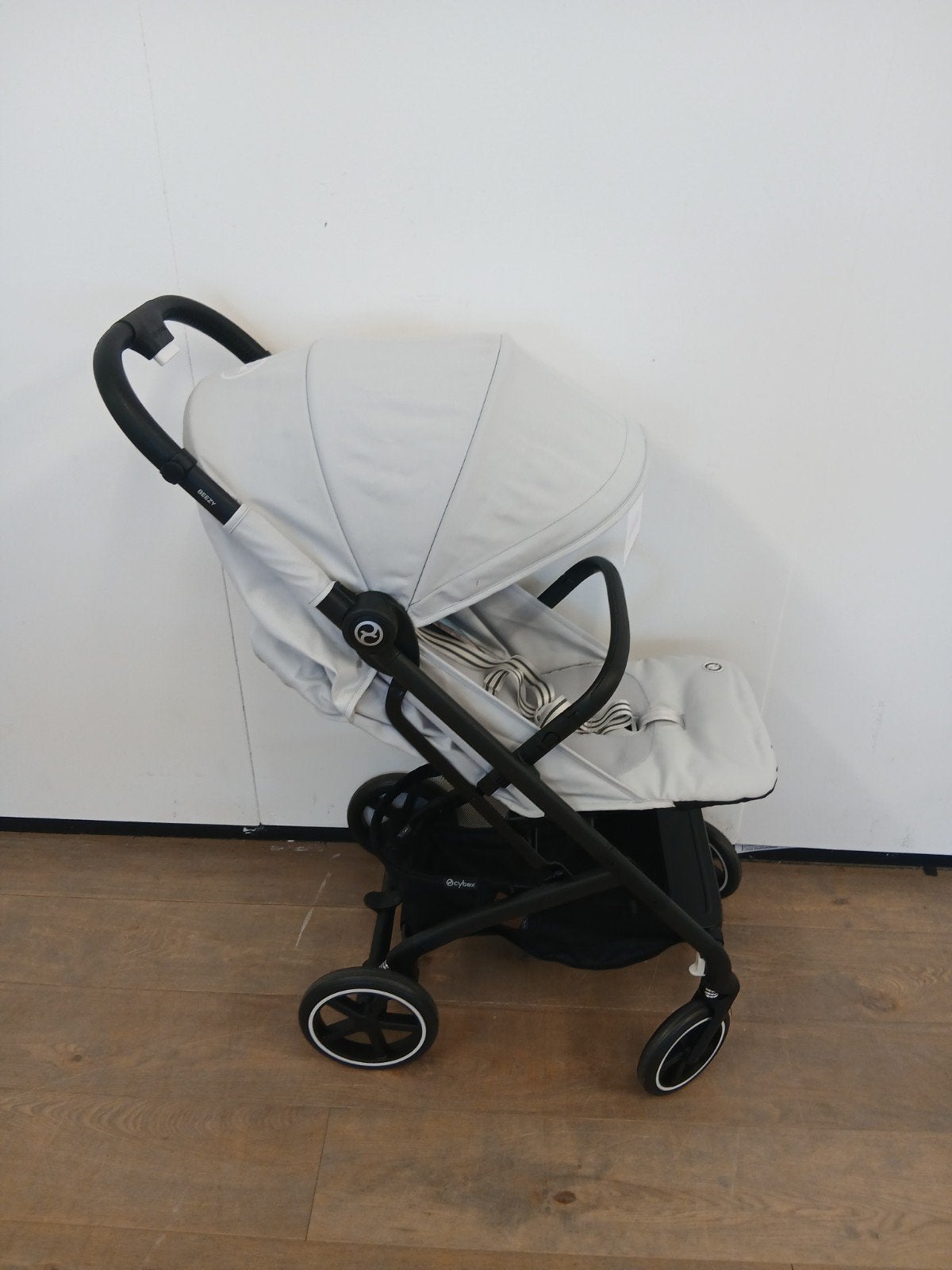 Cybex Beezy Buggy, Ophalen, Zo goed als nieuw, Overige merken, Zonnekap