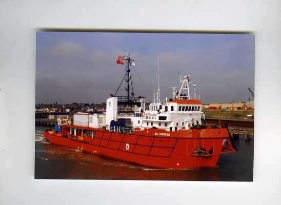 scheepvaart-foto-oil express-2x, Ophalen of Verzenden, Zo goed als nieuw, Motorboot, Boek of Tijdschrift