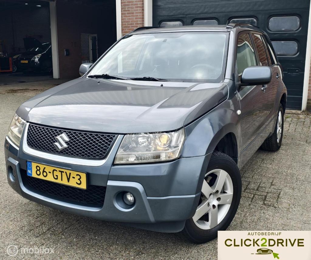 Suzuki Grand Vitara 2.0 Exclusive 4WD, climate automaat, Automaat, Stof, Zwart, 4 cilinders