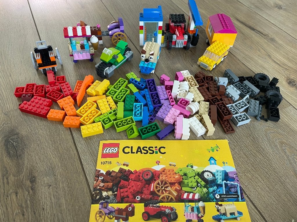 Lego Classic - 10715, Overige thema's, Ophalen of Verzenden, Zo goed als nieuw, Complete set