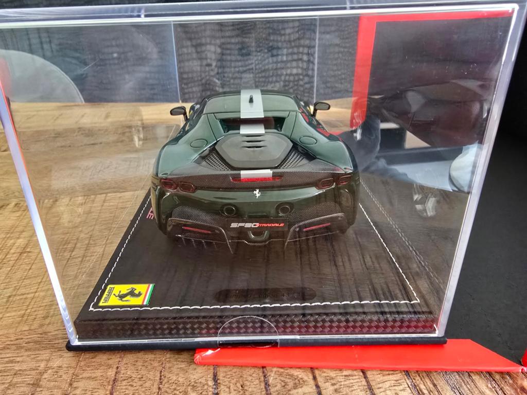 BBR Ferrari SF90 Stradale 1:18, Hobby en Vrije tijd, Modelauto's | 1:18, Ophalen of Verzenden, Zo goed als nieuw, Auto, Overige merken